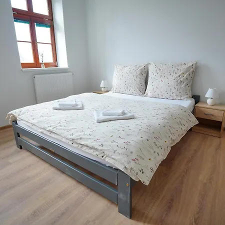 Apartment U Cerneho Orla Karlovy Vary