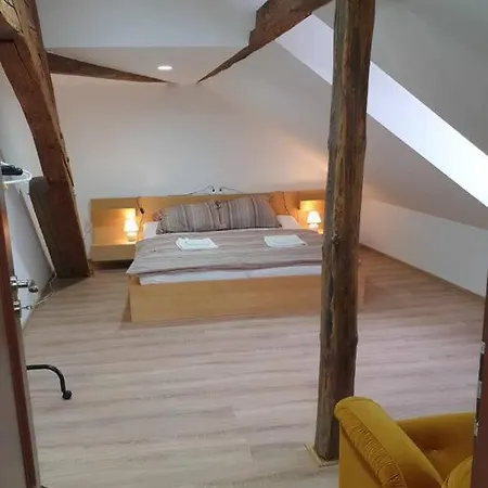 Apartment U Cerneho Orla